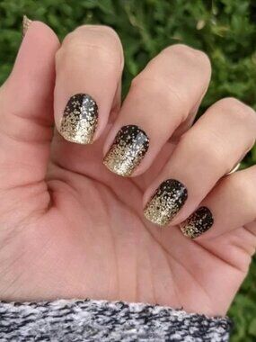 Color Street Ring‎ It In Nail Polish Strips NWT Retired Nail Polish